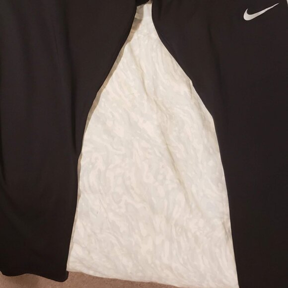 Nike Leggings M w/Oversized Sweatshirt open/ cross back in size M - Picture 6 of 10